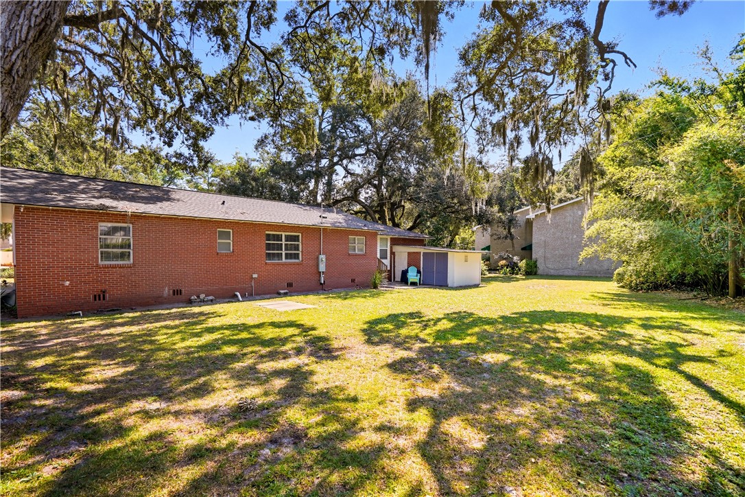 416 Magnolia Avenue St. Simons Island, GA 31522 - Photo 34 of 37