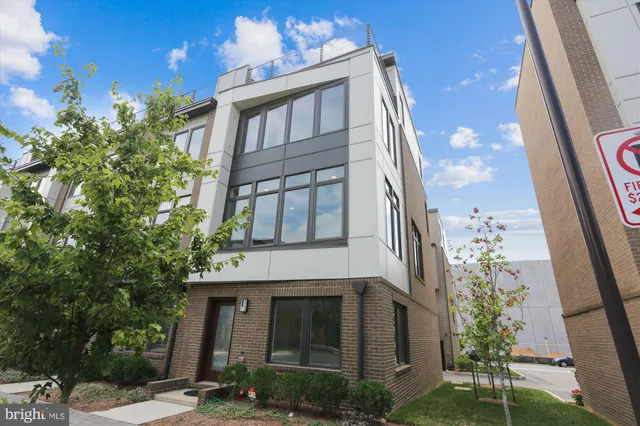 $4,500 | 8060 Red Hook Street, Rockville, MD 20855