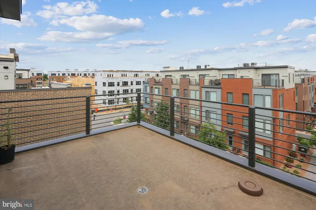 an empty room with window