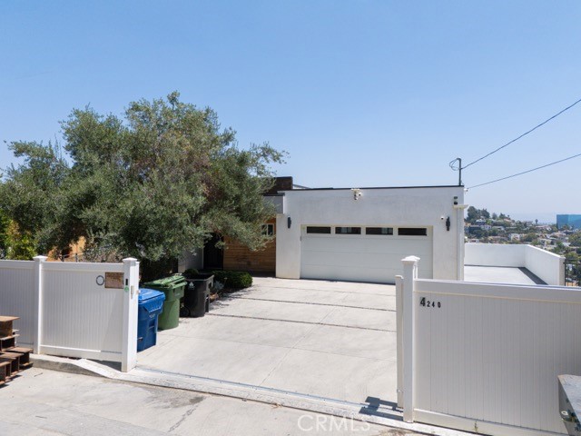 4240 Barrett Road Los Angeles, CA 90032 - Photo 3 of 47