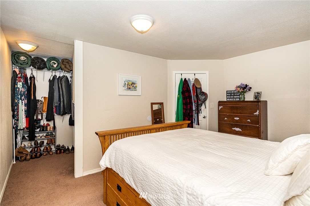 154 Walhaupt Road Onalaska, WA 98570 - Photo 11 of 33 Gallery Image 11