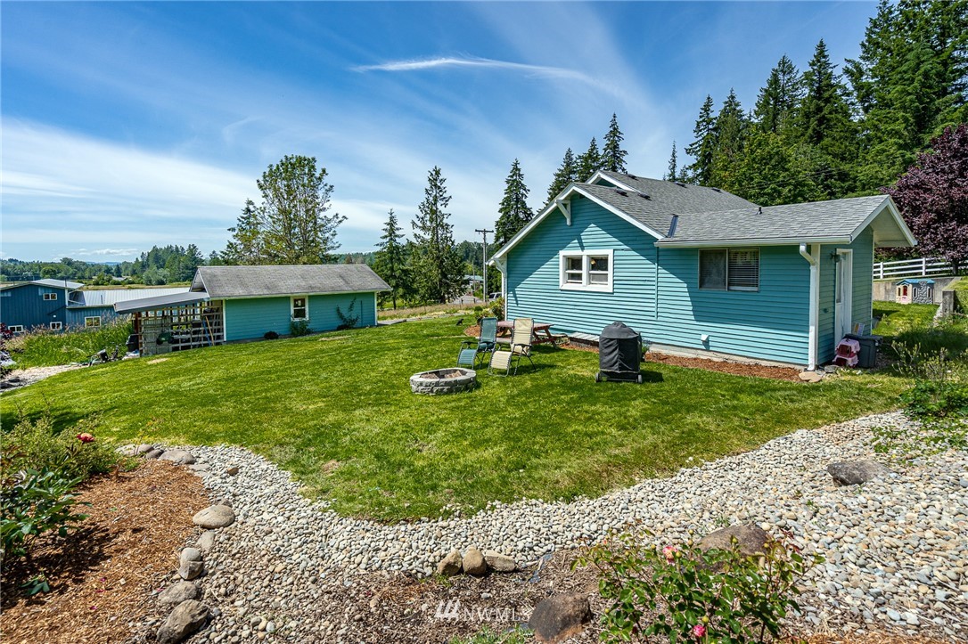 154 Walhaupt Road Onalaska, WA 98570 - Photo 3 of 33 Gallery Image 3