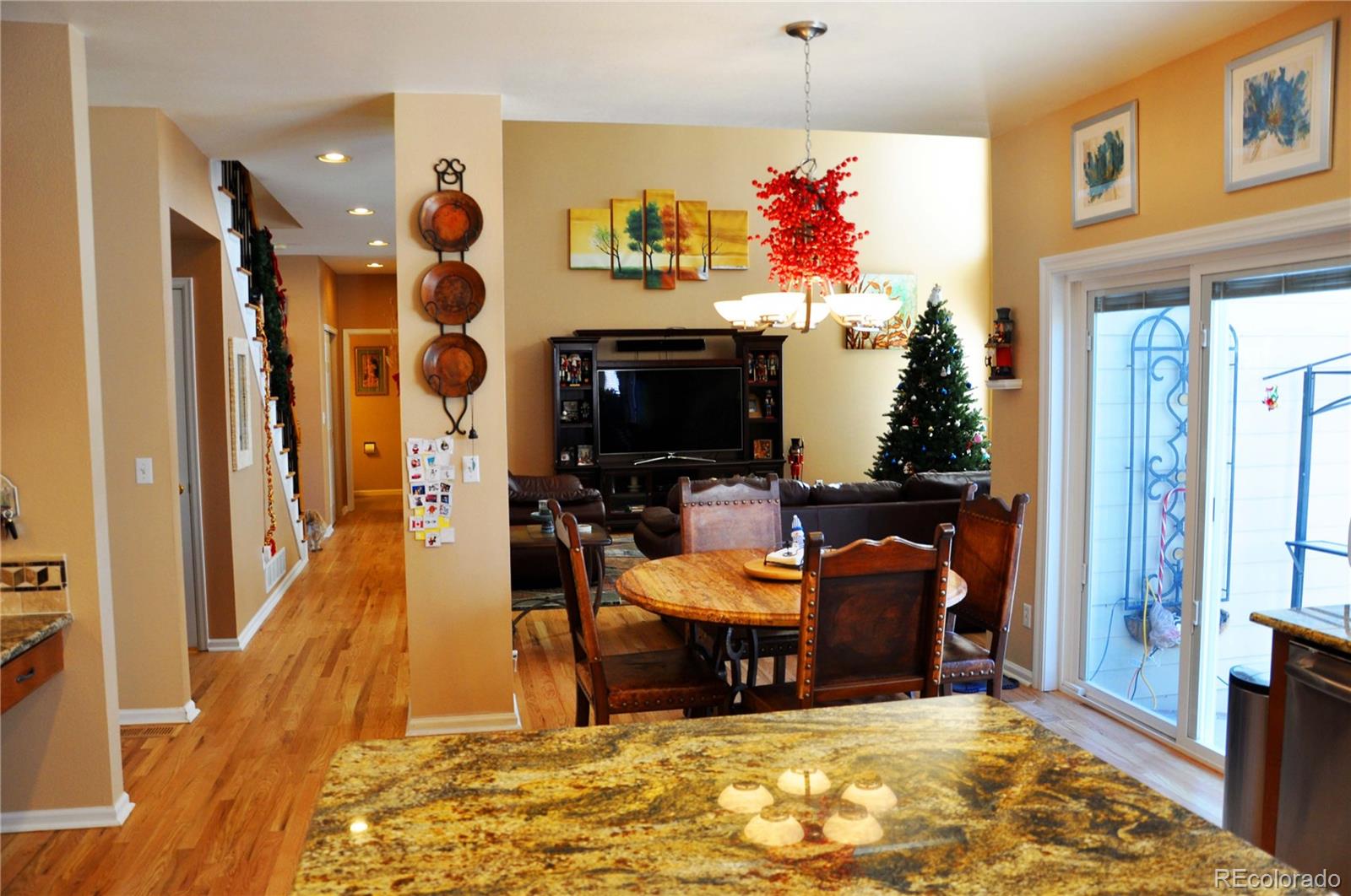2074 Maples Place Highlands Ranch, CO 80129 - Photo 15 of 34 Gallery Image 15