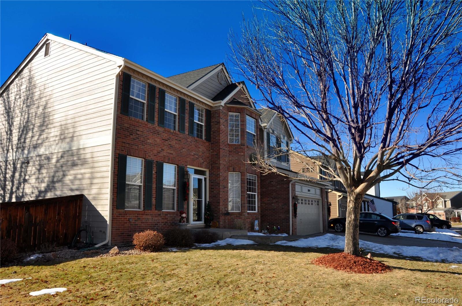 2074 Maples Place Highlands Ranch, CO 80129 - Photo 2 of 34 Gallery Image 2
