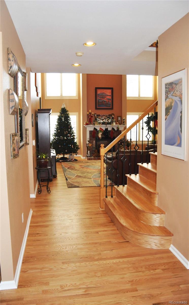 2074 Maples Place Highlands Ranch, CO 80129 - Photo 3 of 34 Gallery Image 3