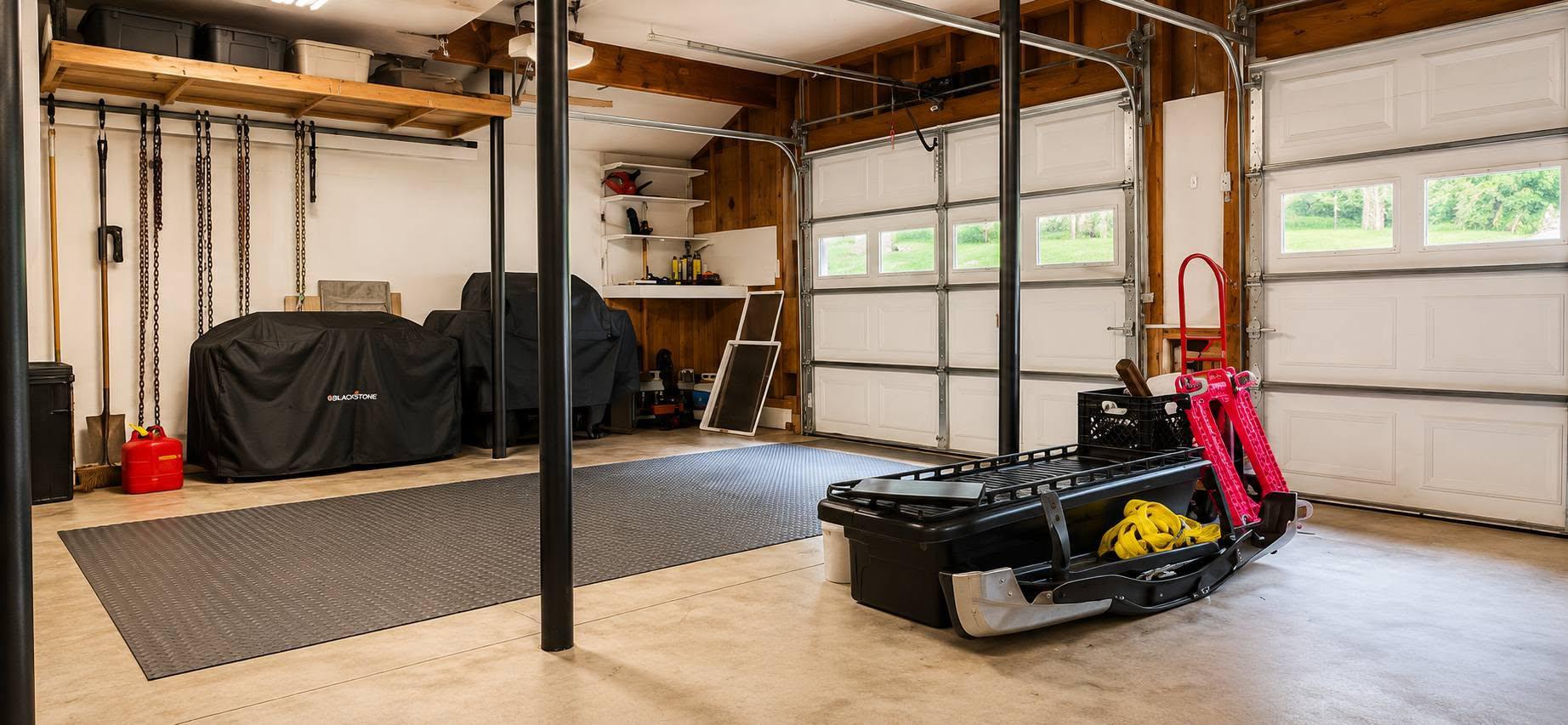 16325 Hampton Road Hamilton, VA 20158 - Photo 23 of 42 Two car OVERSIZED garage