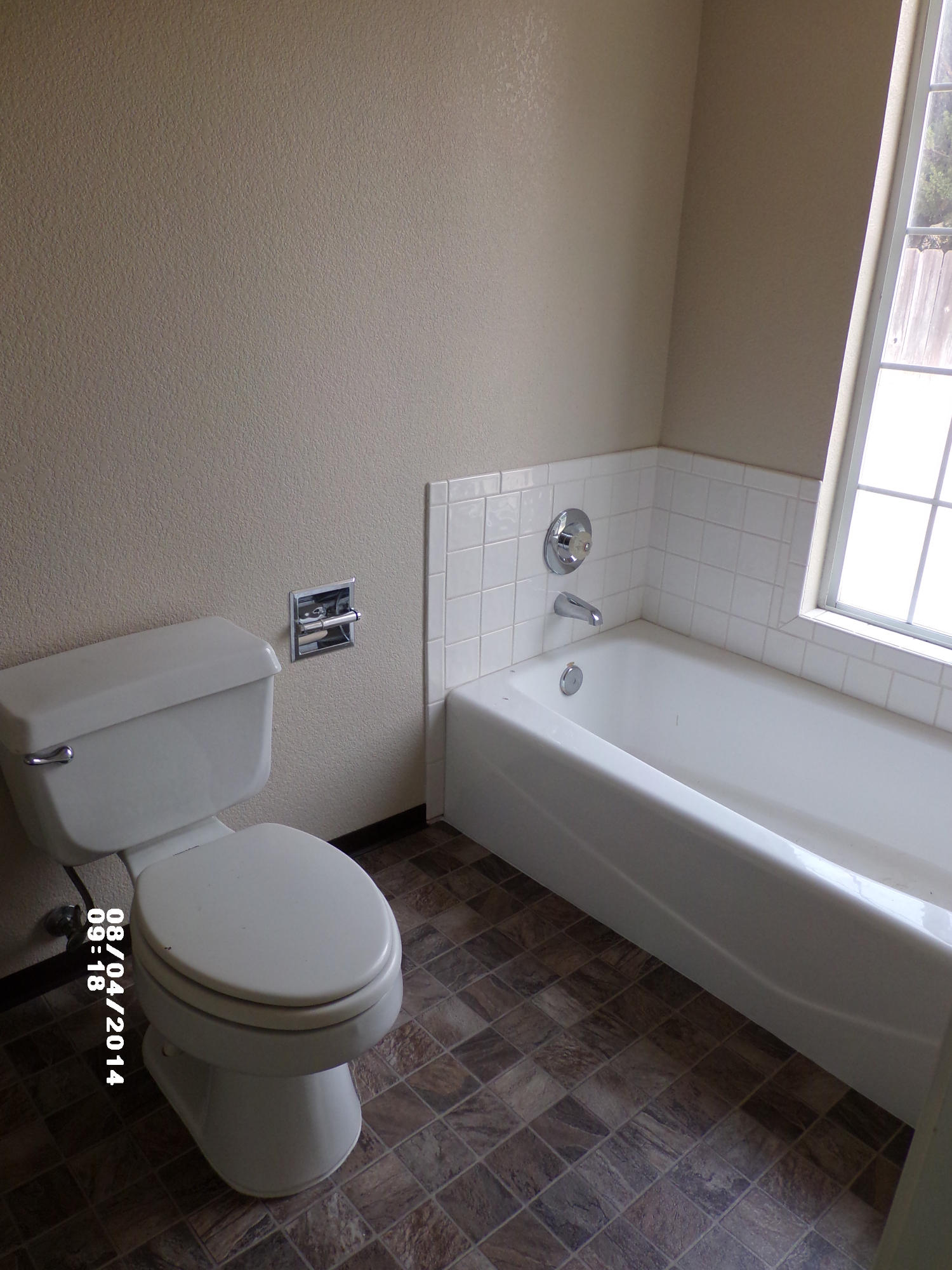 3161 Brent Road Redding, CA 96002 - Photo 11 of 22 Master Bath