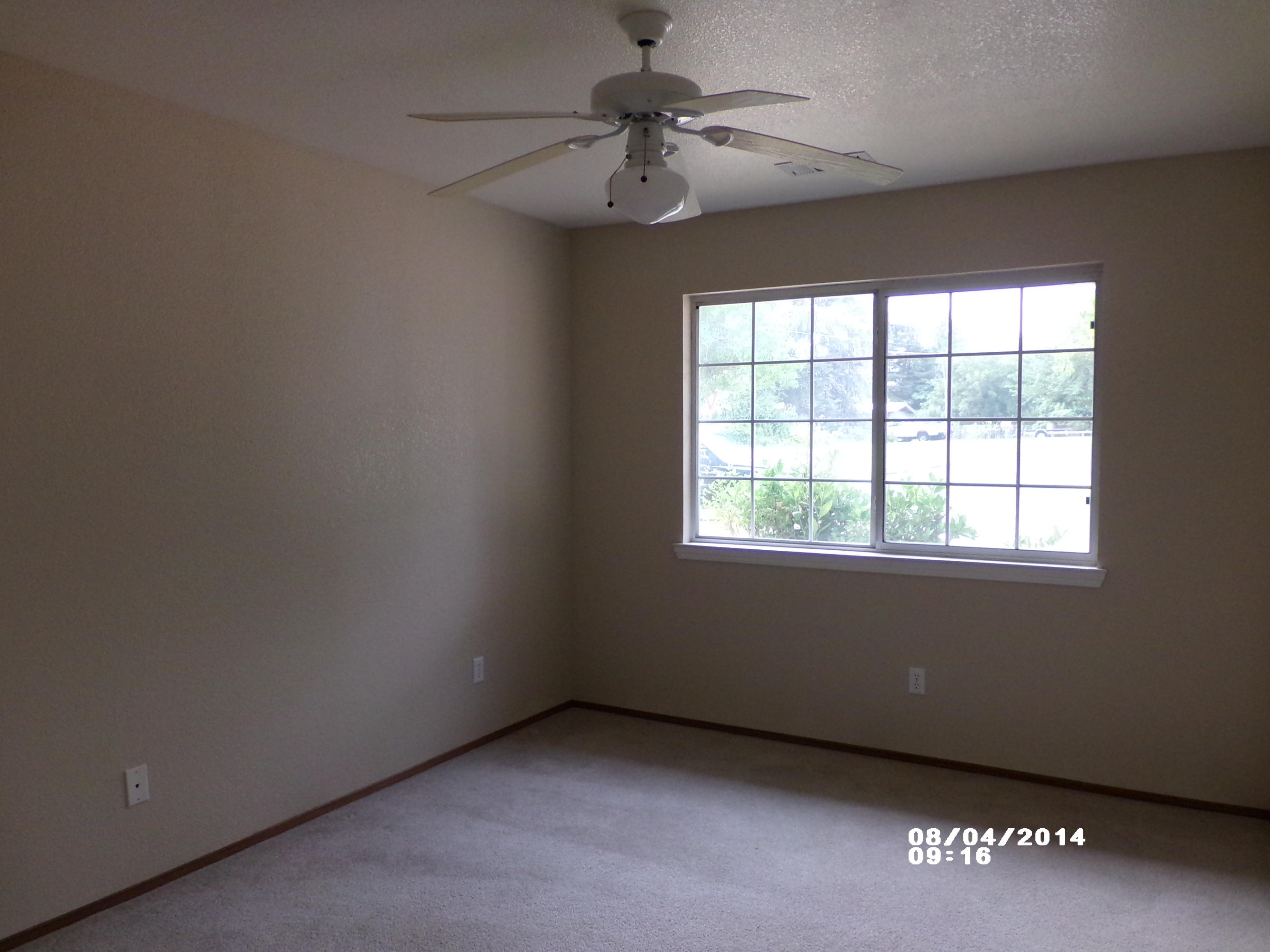 3161 Brent Road Redding, CA 96002 - Photo 3 of 22 Bedroom 1