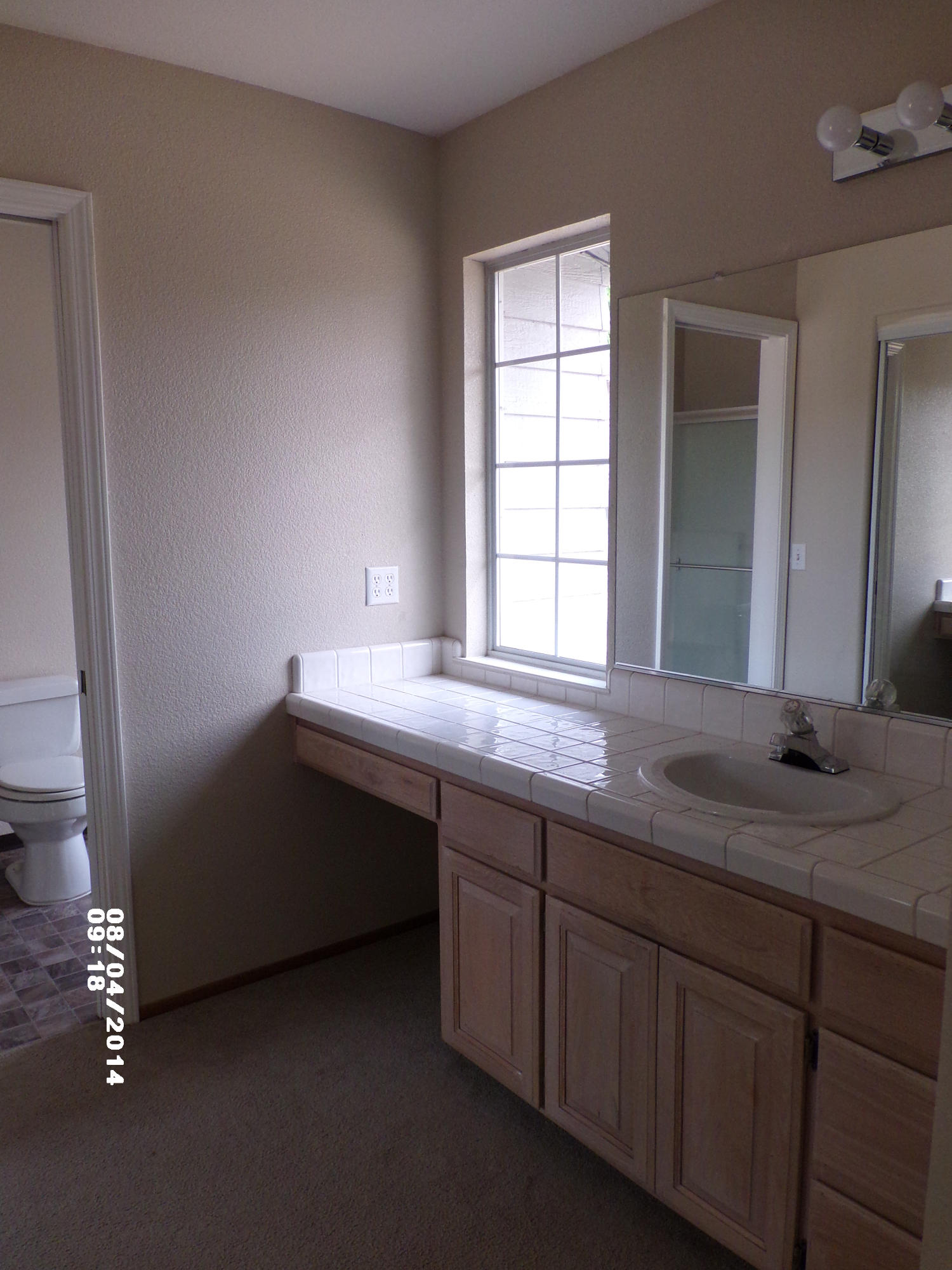 3161 Brent Road Redding, CA 96002 - Photo 9 of 22 Master Bath