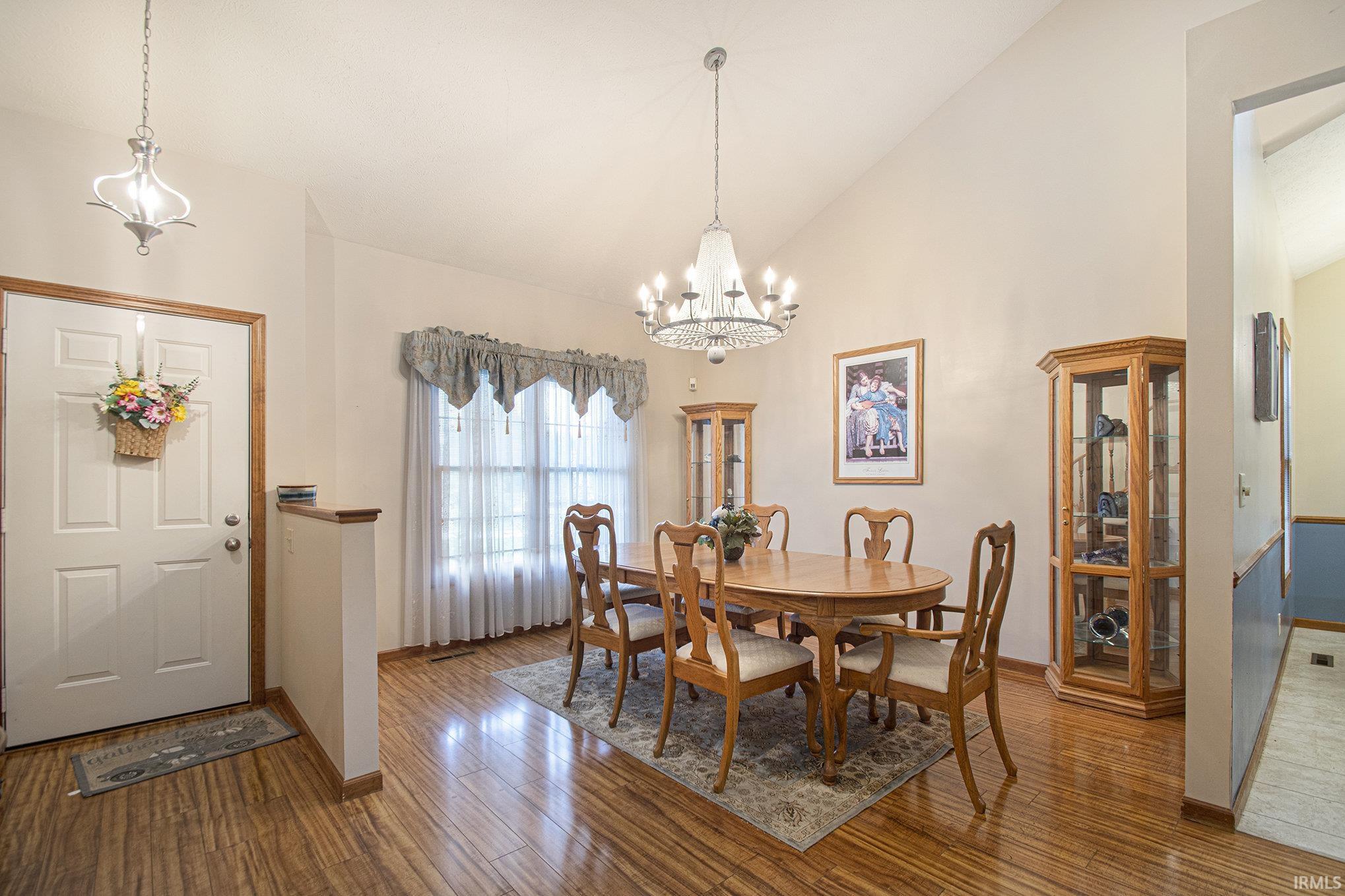 17610 Stoneham Way Granger, IN 46530 - Photo 4 of 22 Gallery Image 4
