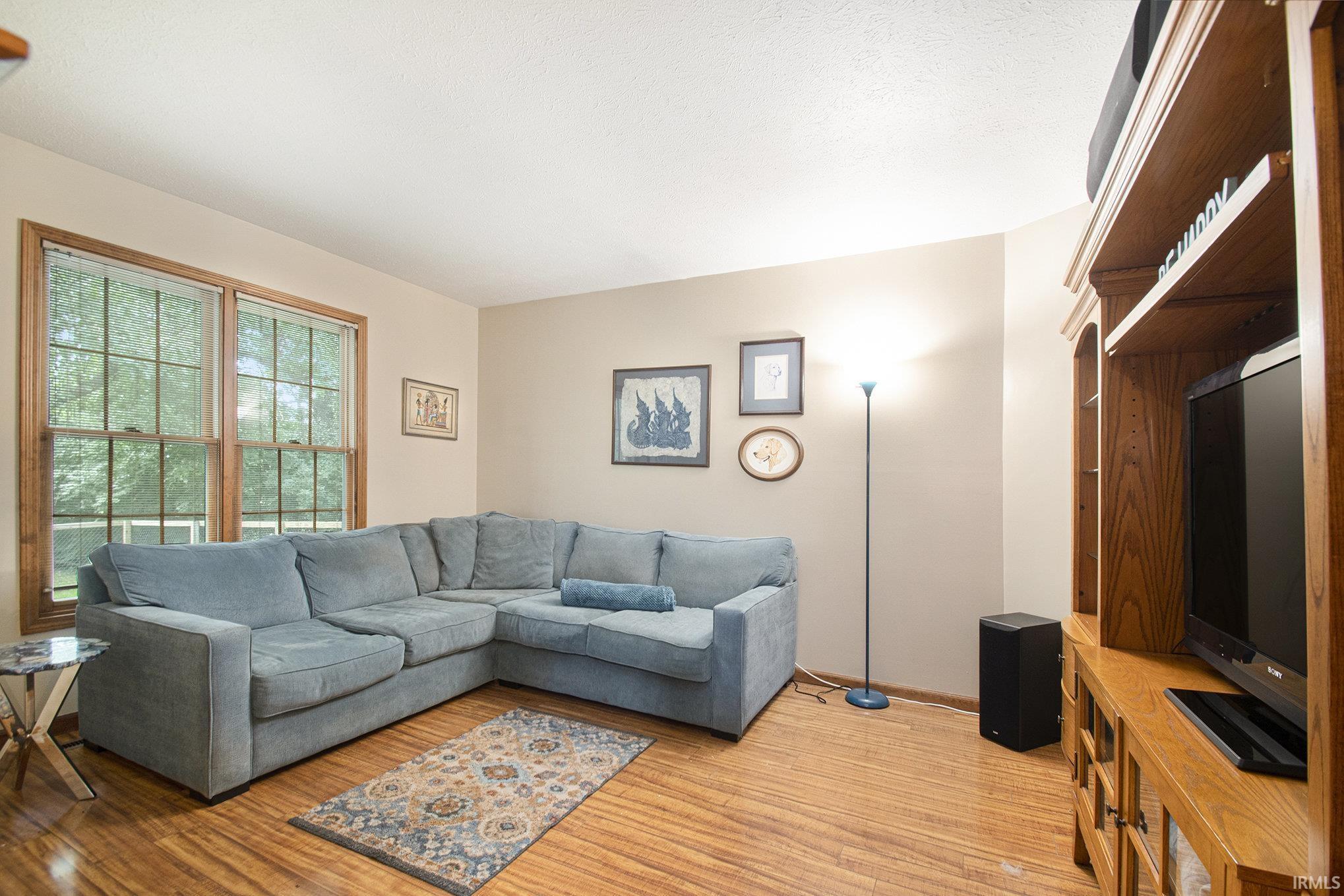 17610 Stoneham Way Granger, IN 46530 - Photo 6 of 22 Gallery Image 6