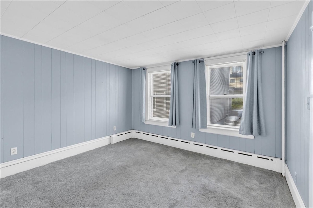 4 Springer Street Boston, MA 02127 - Photo 4 of 18 an empty room with a window