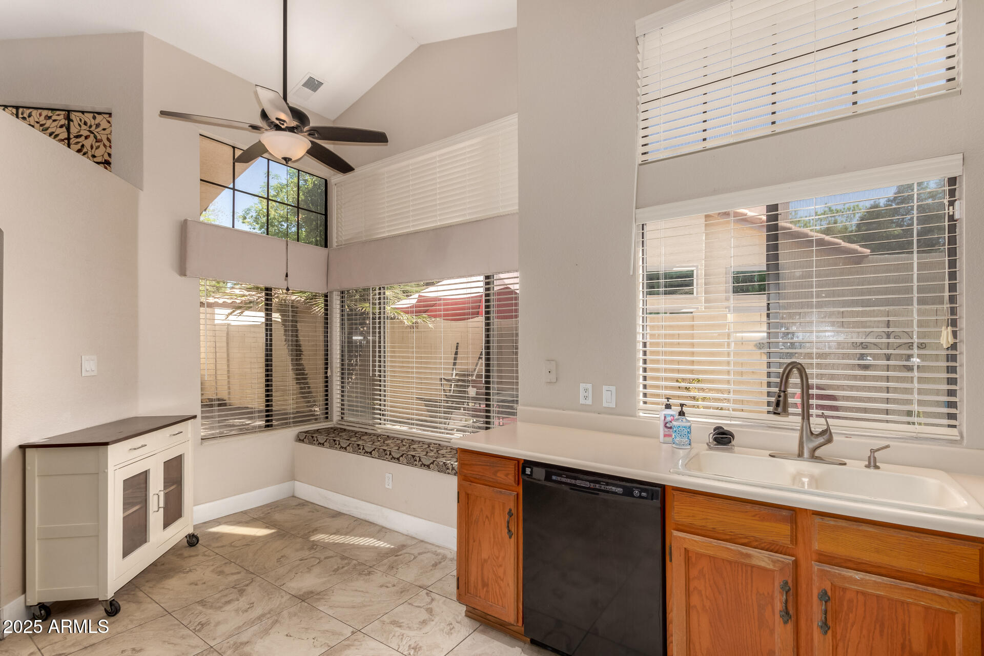 21 West Ranch Road Tempe, AZ 85284 - Photo 11 of 25 08 - Ranch