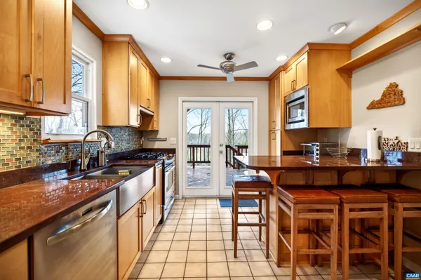 $625,000 | 102 State Place, Charlottesville, VA 22902