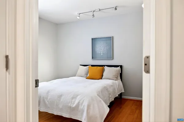 $625,000 | 102 State Place, Charlottesville, VA 22902