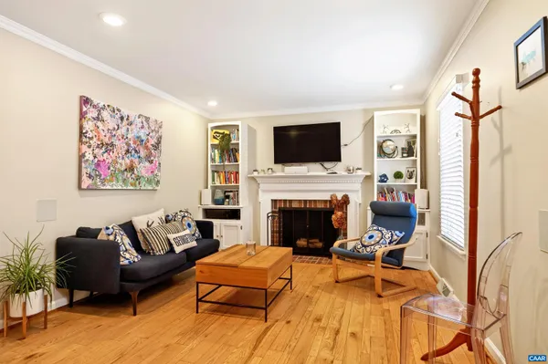 $625,000 | 102 State Place, Charlottesville, VA 22902