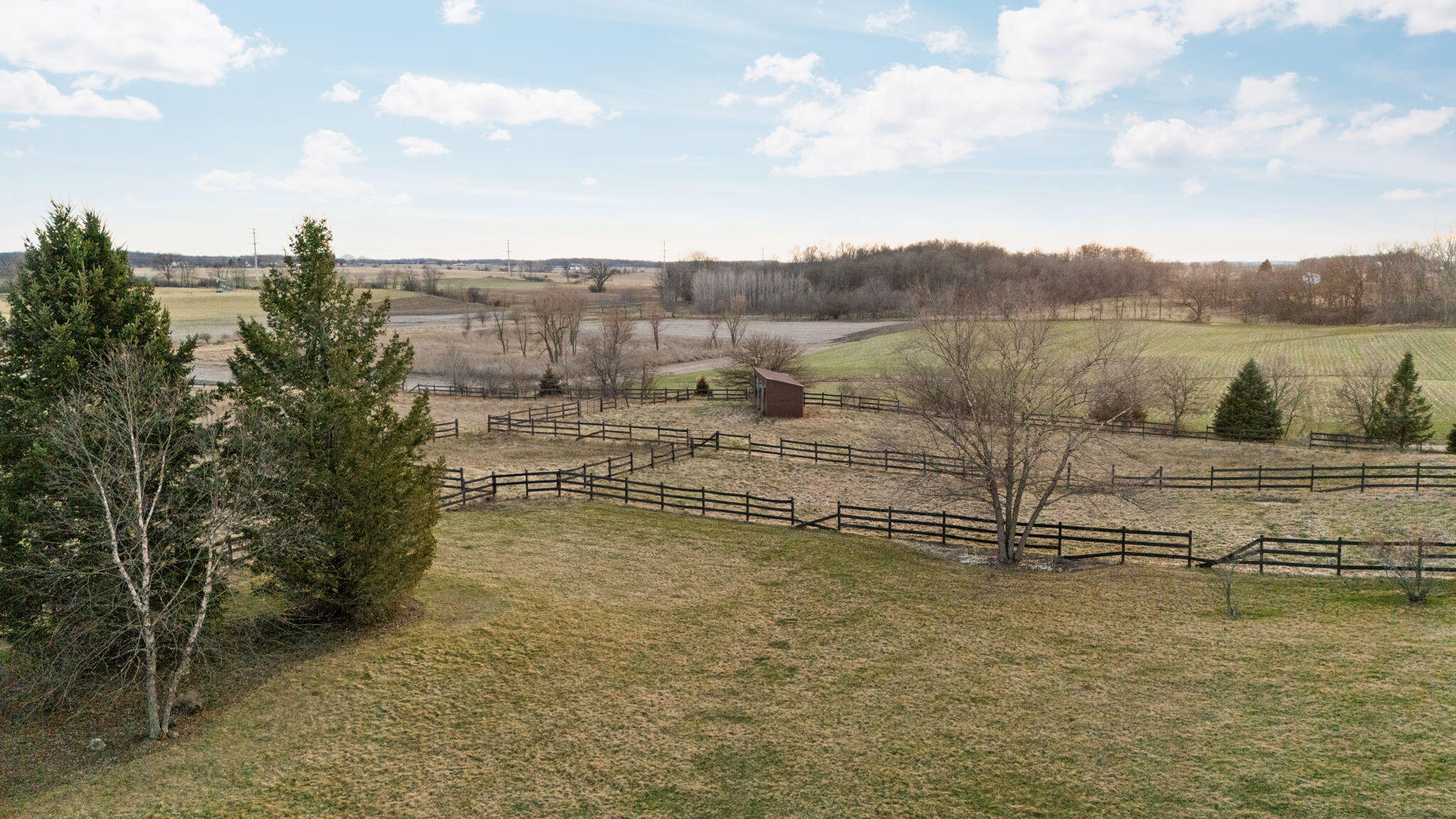 5665 Braun Road Saline, MI 48176 - Photo 7 of 102 12-web-or-mls-DJI_20260312191817_0216_D