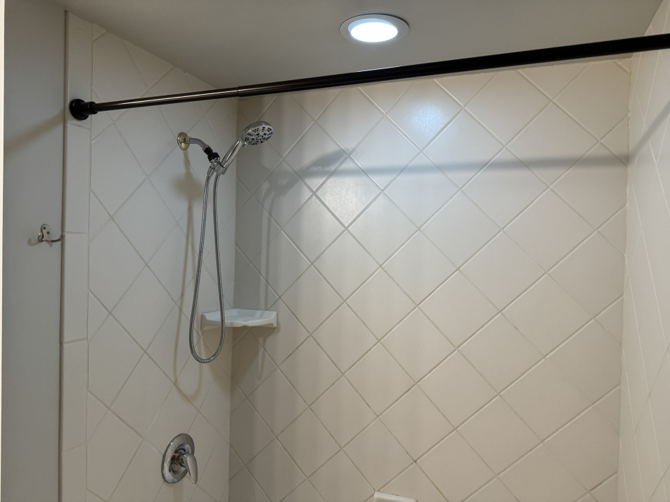 5 West Central Road, Unit 305 Mount Prospect, IL 60056 - Photo 27 of 32 Gallery Image 27