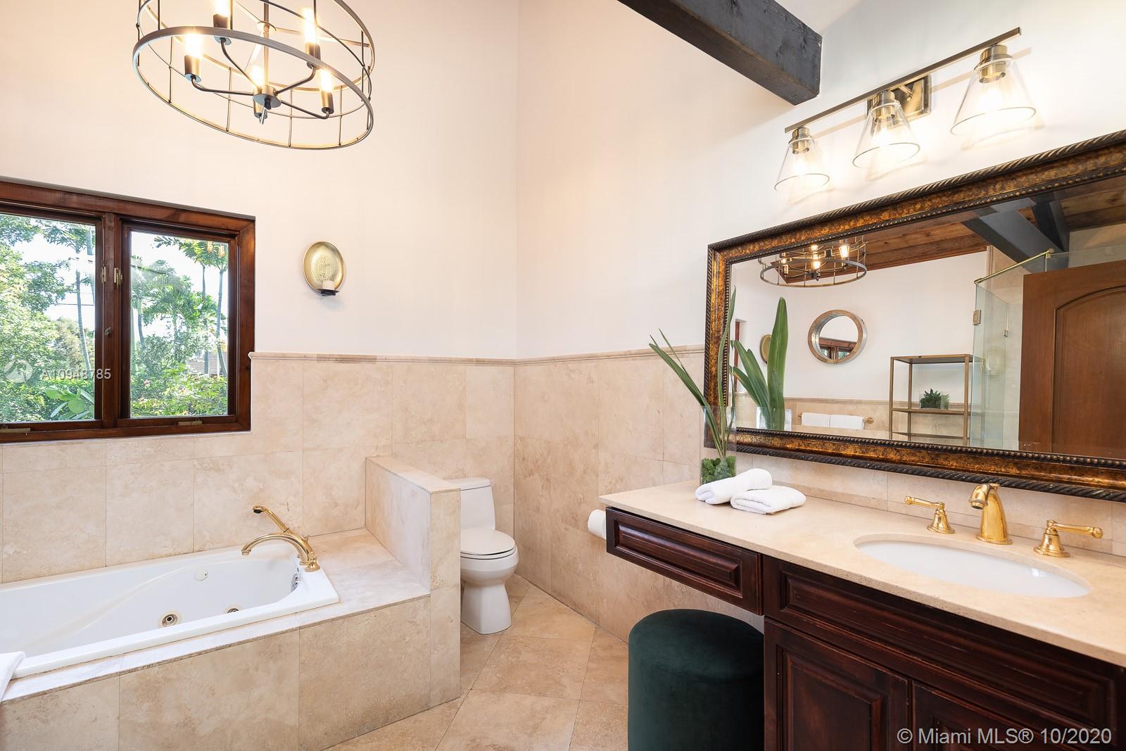 7401 Sunset Drive Miami, FL 33143 - Photo 13 of 33