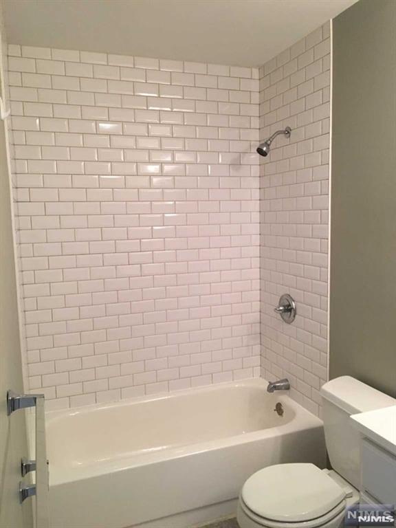 64 Renaissance Drive, Unit 2 Clifton, NJ 07013 - Photo 11 of 14