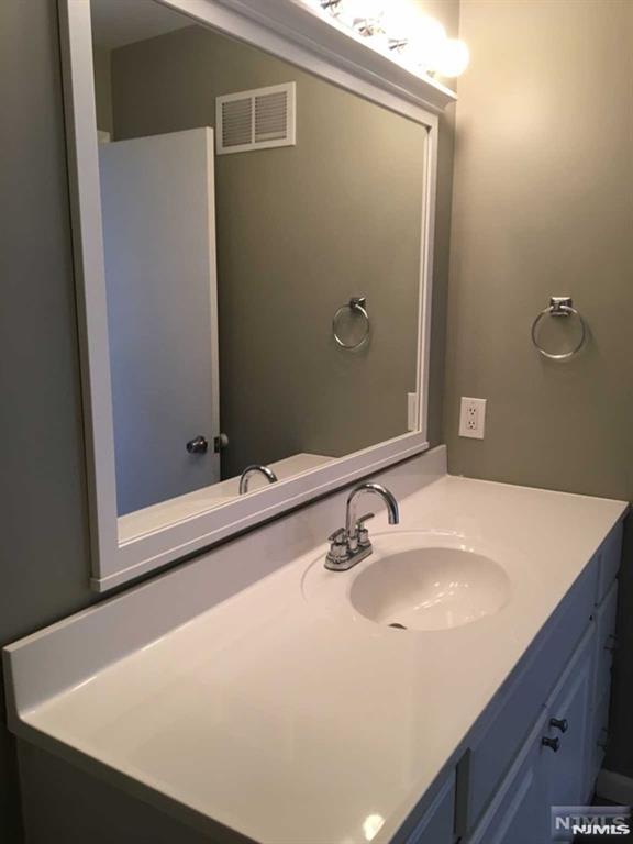 64 Renaissance Drive, Unit 2 Clifton, NJ 07013 - Photo 12 of 14