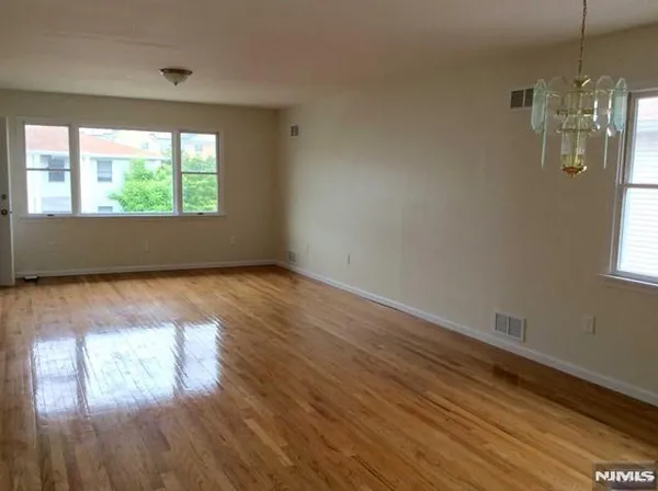 $2,200 | 64 Renaissance Drive, Unit 2, Clifton, NJ 07013