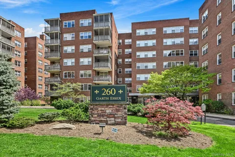 $250,000 | 260 Garth Road, Unit 3K4, Scarsdale, NY 10583