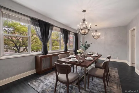 $250,000 | 260 Garth Road, Unit 3K4, Scarsdale, NY 10583