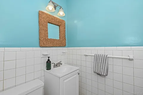 $250,000 | 260 Garth Road, Unit 3K4, Scarsdale, NY 10583