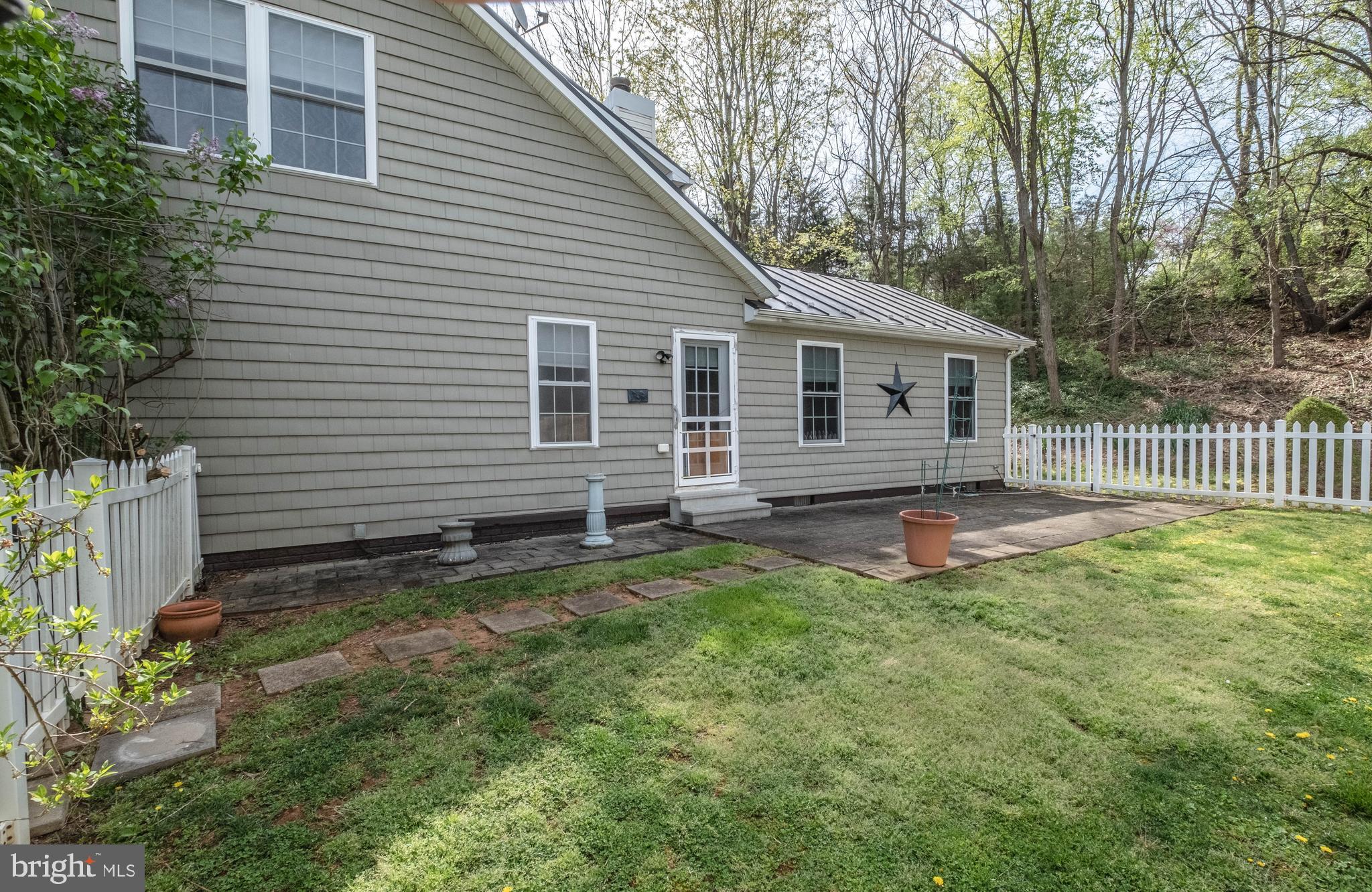 314 Henrico Road Front Royal, VA 22630 - Photo 11 of 71 Gallery Image 11