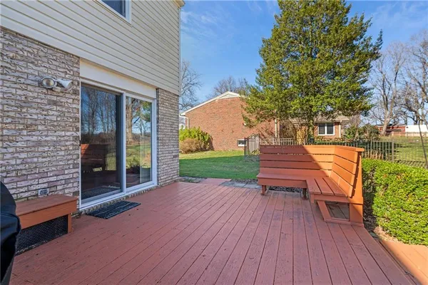 $359,644 | 171 Kelvington Drive, Monroeville, PA 15146