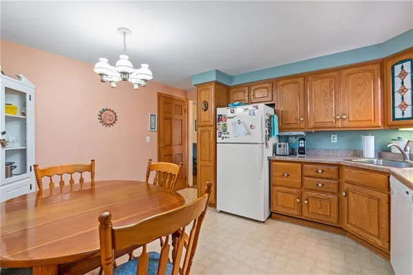 $359,644 | 171 Kelvington Drive, Monroeville, PA 15146