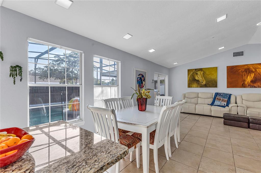 4901 Reginald Road Orlando, FL 32829 - Photo 9 of 29