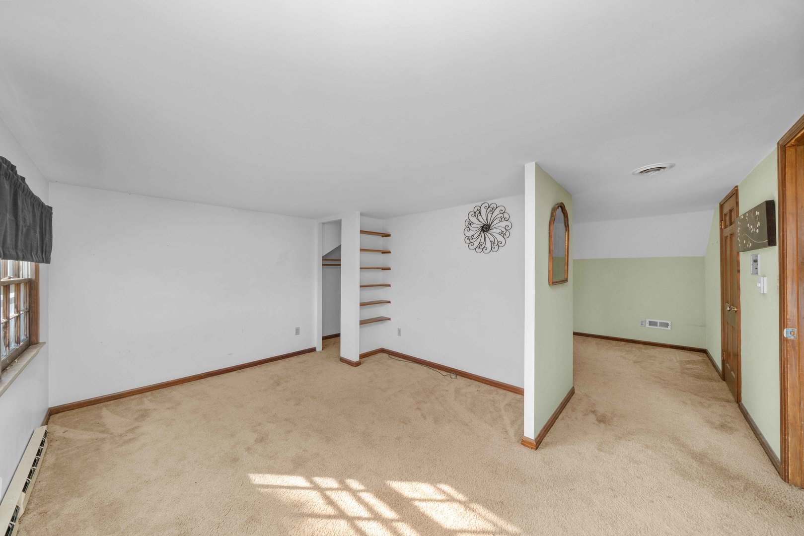 10266 Pritchard Road Hinckley, IL 60520 - Photo 16 of 41 an empty room with closet