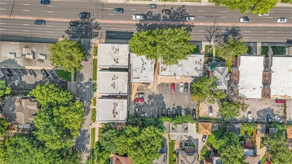$6,550,000 | 3732 SW Trafficway, Kansas City, MO 64111