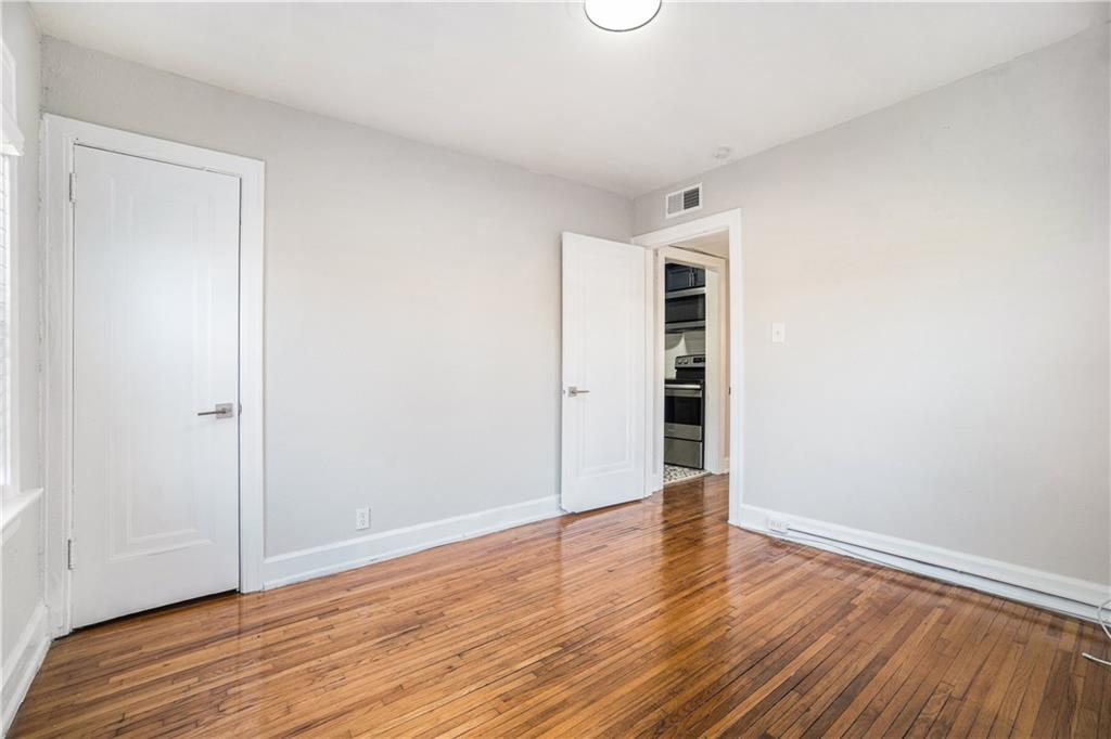 3732 SW Trafficway Kansas City, MO 64111 - Photo 18 of 36