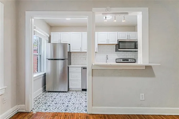 $6,550,000 | 3732 SW Trafficway, Kansas City, MO 64111