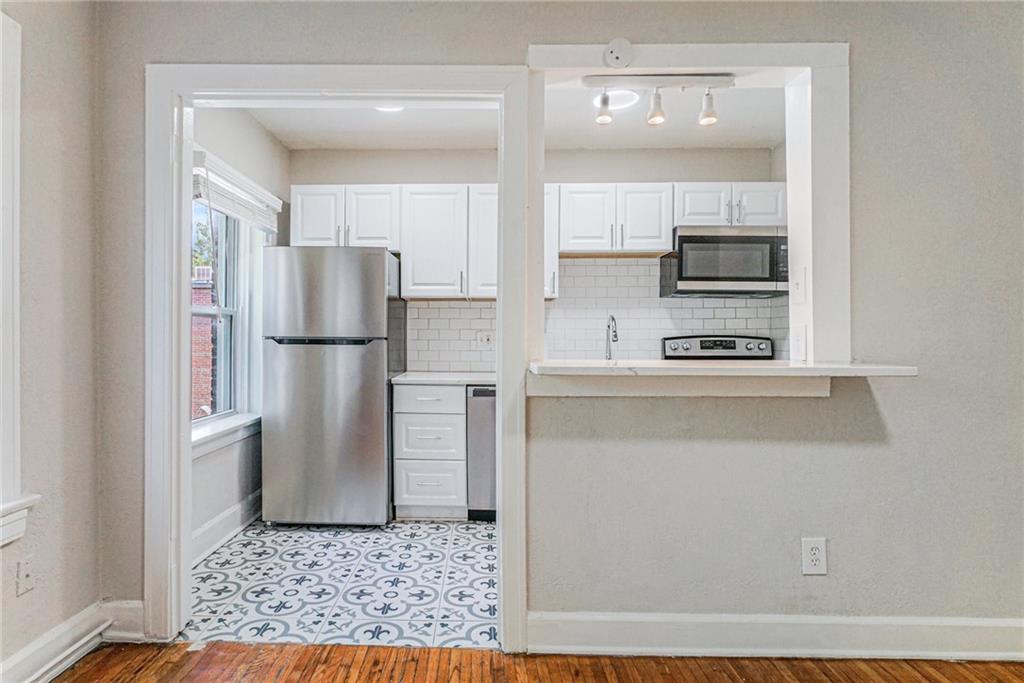 3732 SW Trafficway Kansas City, MO 64111 - Photo 26 of 36