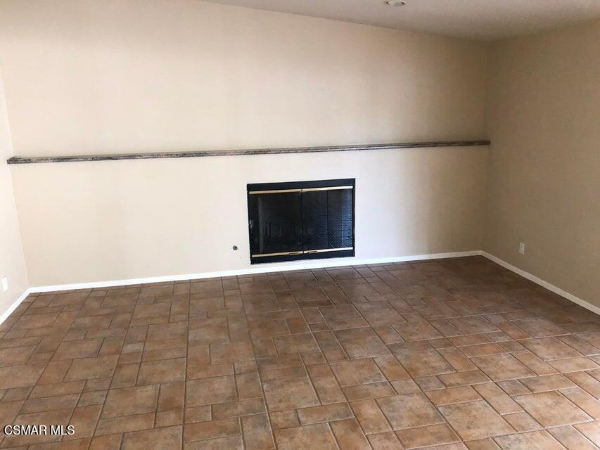 3050 Cicero Court Simi Valley, CA 93063 - Photo 5 of 11 a view of an empty room