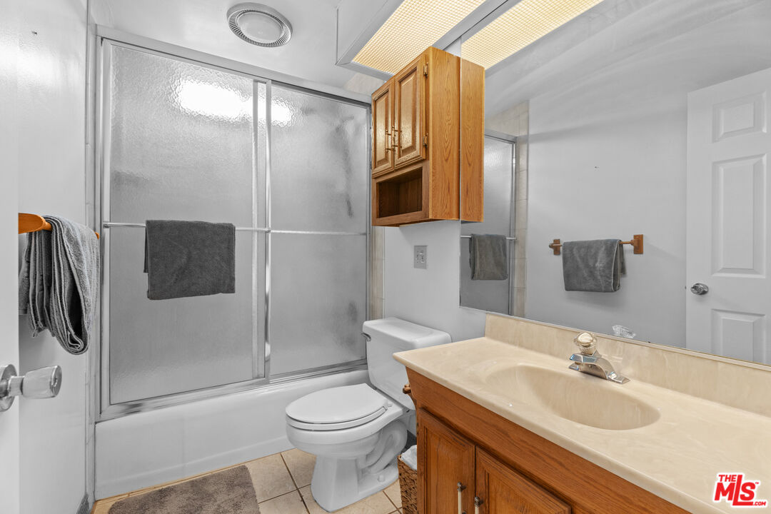 24212 Highlander Road West Hills, CA 91307 - Photo 11 of 15 Gallery Image 11