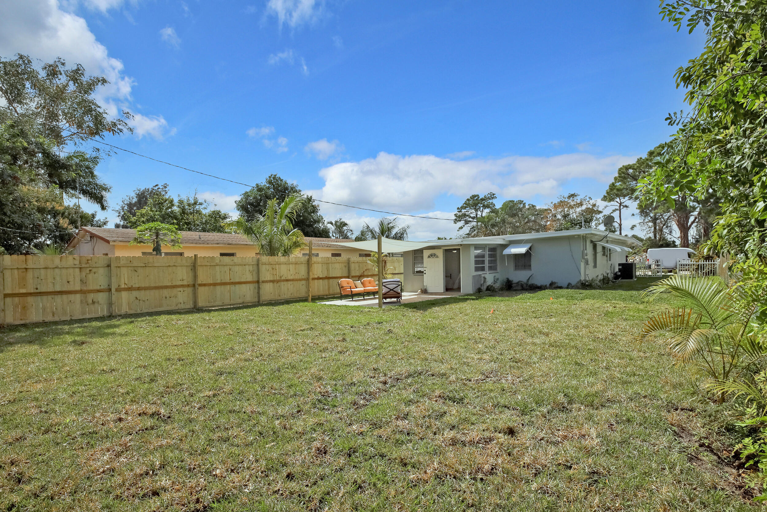 814 Rudolph Road Lake Worth, FL 33461 - Photo 23 of 29 Room for a Pool