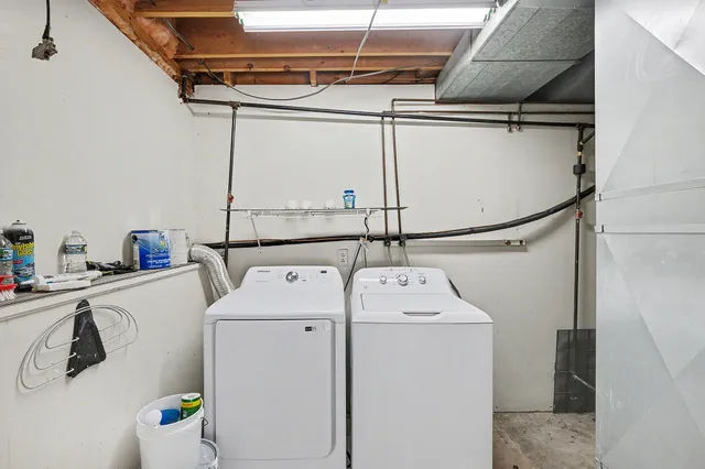 $400,000 | 1160 Farnsworth Avenue Southeast, Grand Rapids, MI 49546