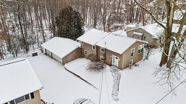 $400,000 | 1160 Farnsworth Avenue Southeast, Grand Rapids, MI 49546