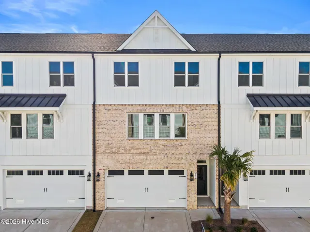 $544,500 | 832 Anchors Bend Way, Unit 3, Wilmington, NC 28411