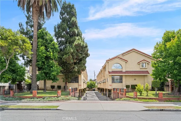 $830,000 | 130 North Moore Avenue, Unit A, Monterey Park, CA 91754