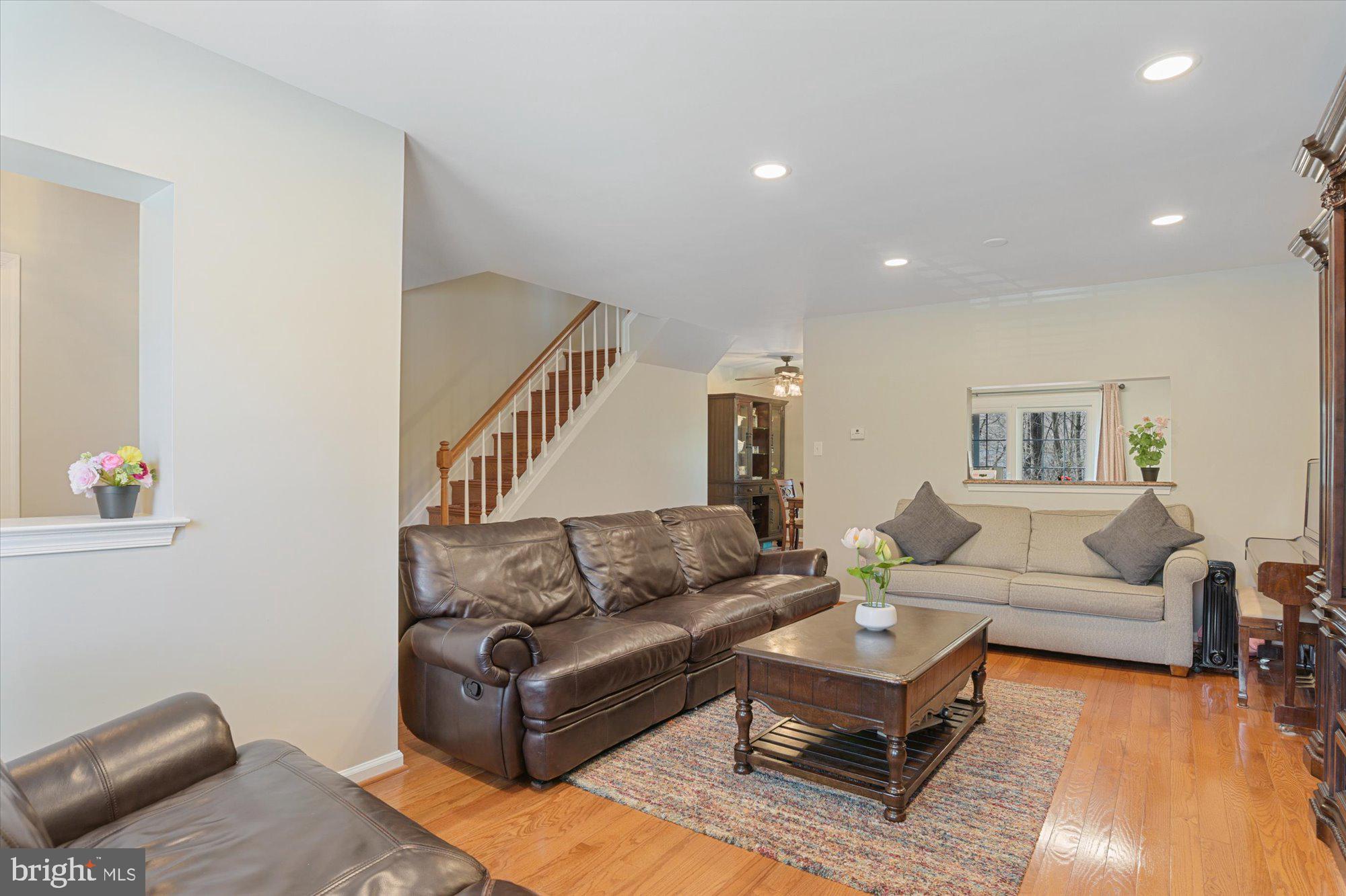 3964 Forest Valley Road Parkville, MD 21234 - Photo 4 of 26