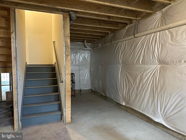 1142 Mariwill Drive Quakertown, PA 18951 - Photo 41 of 44 a view of entryway