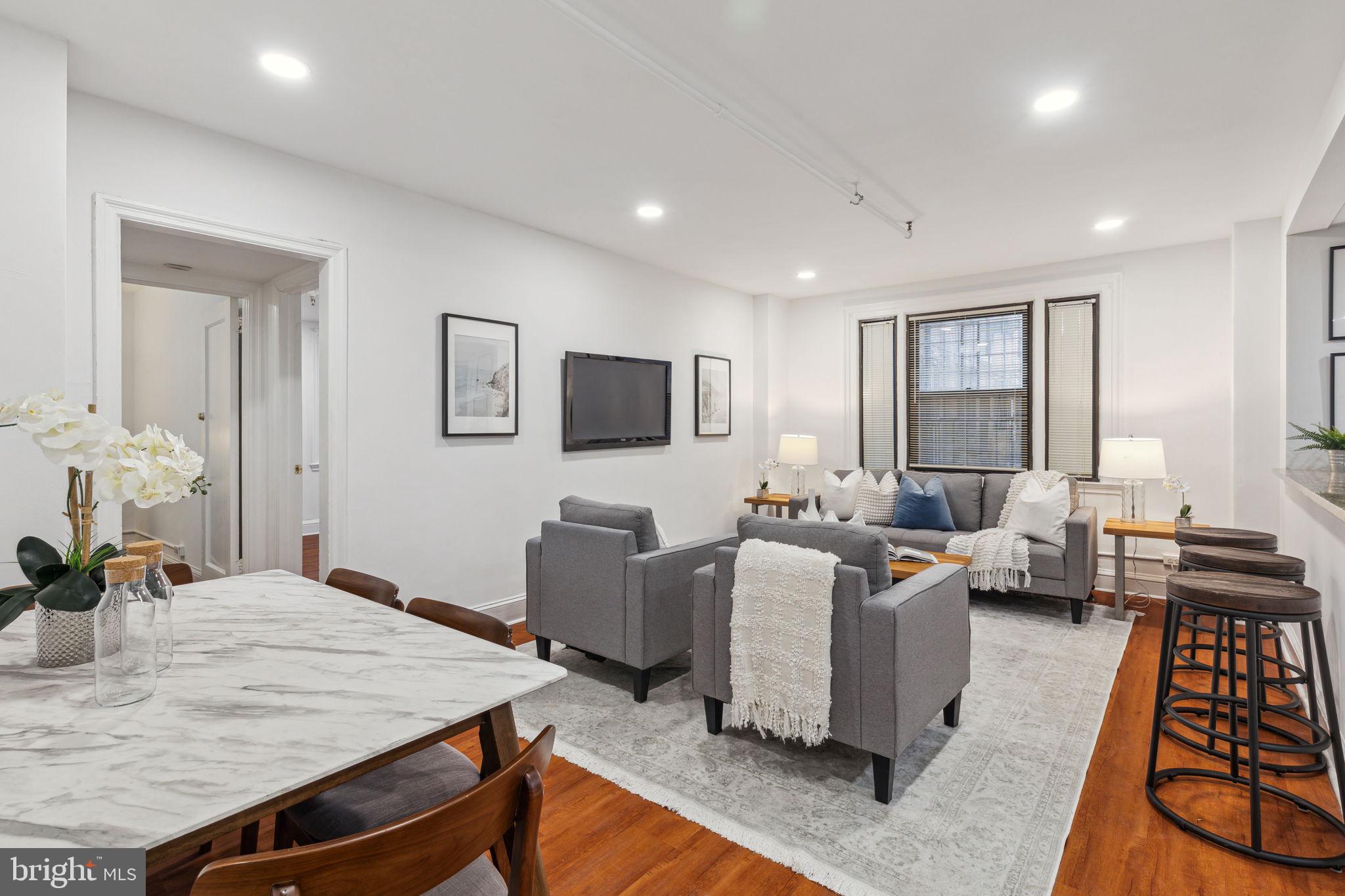 2031 Locust Street, Unit C100 Philadelphia, PA 19103 - Photo 4 of 24