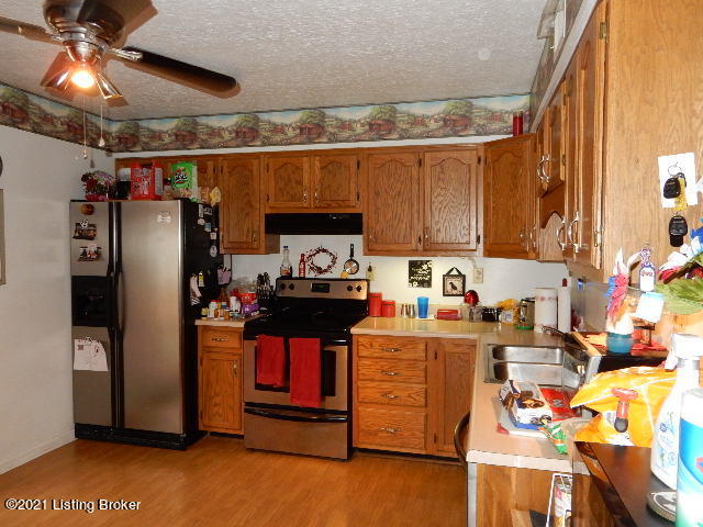 280 Partridge Run Road Shepherdsville, KY 40165 - Photo 15 of 32 DSCN5645