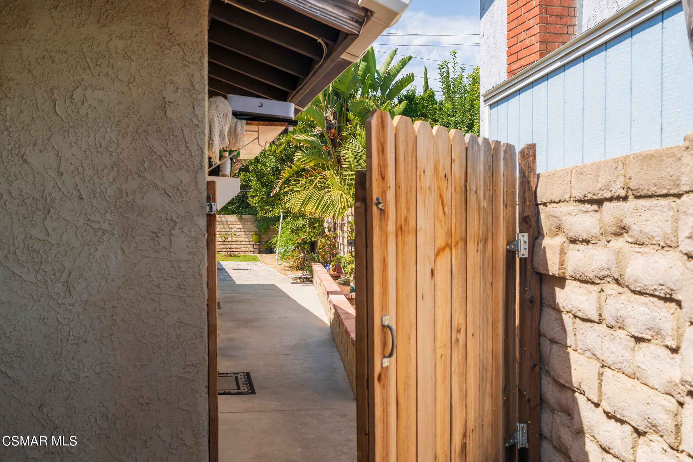 1917 Fitzgerald Road Simi Valley, CA 93065 - Photo 34 of 55 _A7C0193